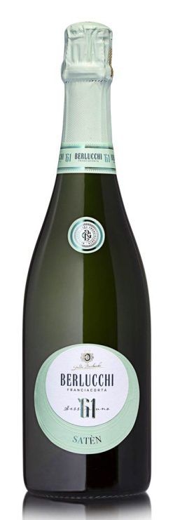 franciacorta-saten-61-berlucchi-shelved-wine