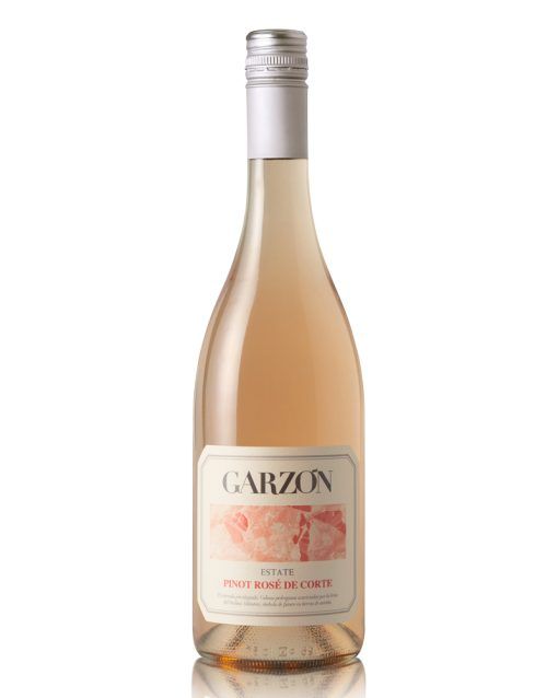 pinot-noir-rose-de-corte-bodega-garzon-estate-shelved-wine